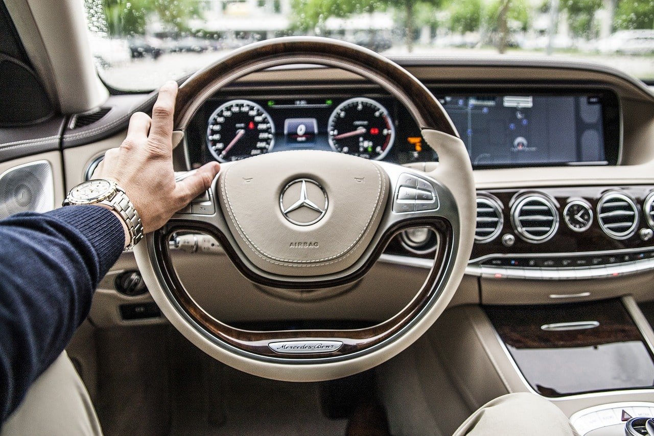 Mercedes va utiliser la blockchain pour optimiser la gestion de sa supply chain