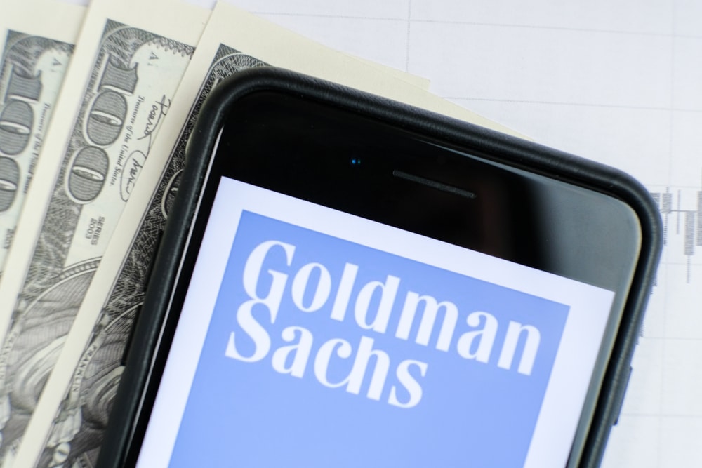 GOLDman Sachs critique le statut du Dollar - Bitcoin en embuscade