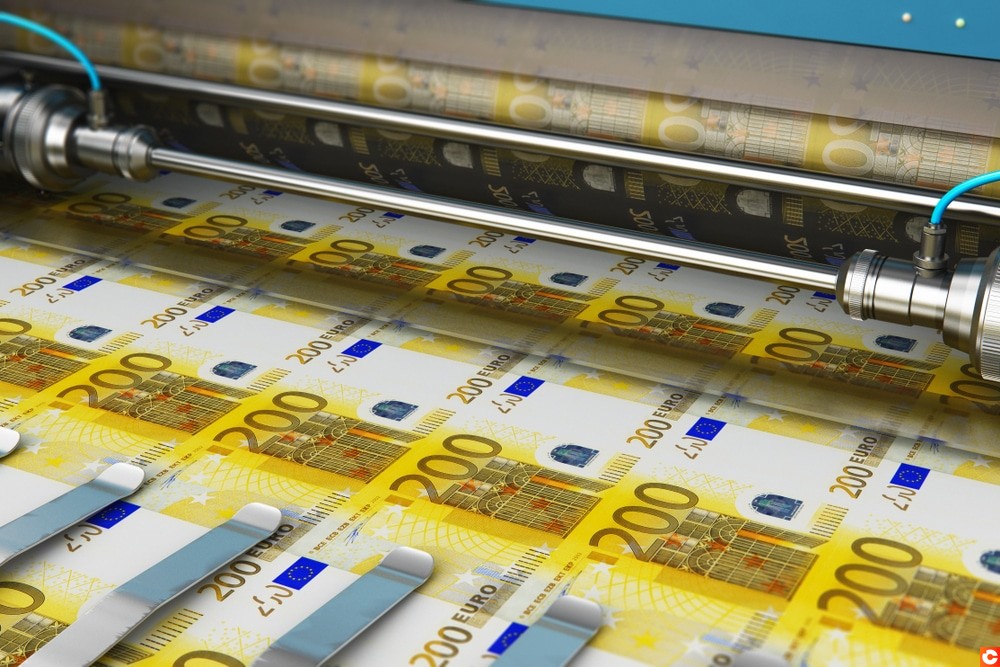 La BCE Profite du Confinement pour Imprimer toujours plus, Bitcoin (BTC) jubile