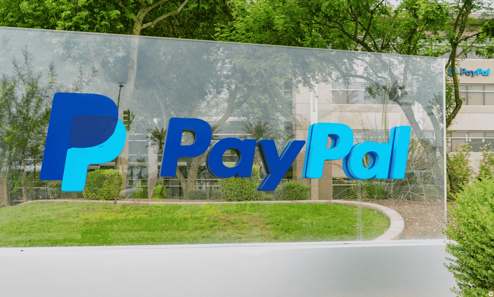PayPal Set to Launch a Range of Crypto Services in 2021