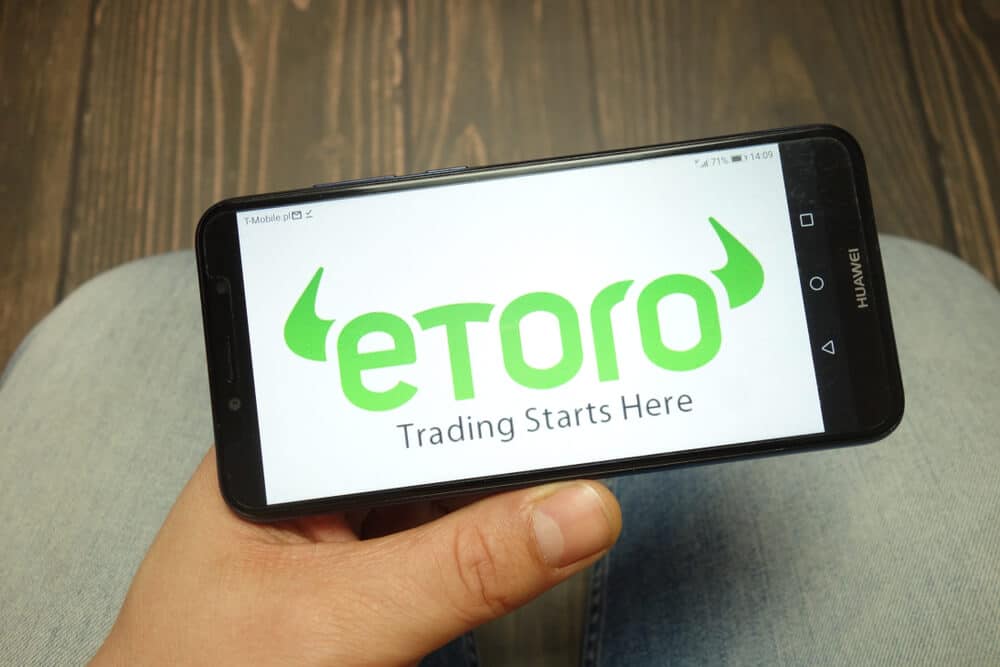 etoro