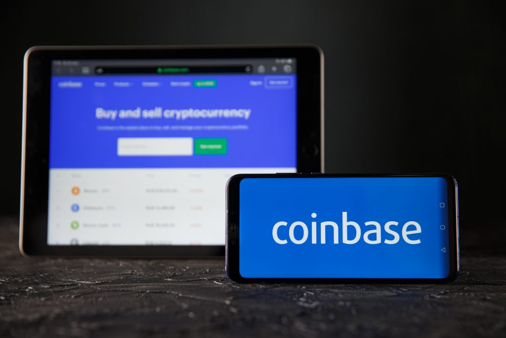 Tula 24 09 2019: Coinbase on the tablet and phone display.