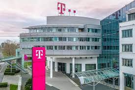 Deutsche Telekom AG выбирает Coinbase для размещения токенов CELO