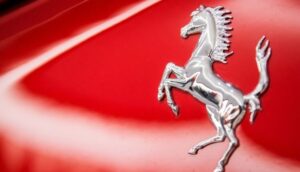 Ferrari, Velas, blockchain