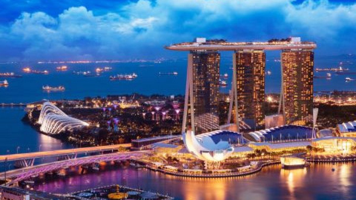 Сингапур запретил рекламу криптовалют