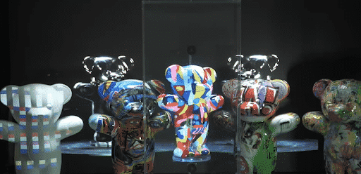 floating-bears-exhibition