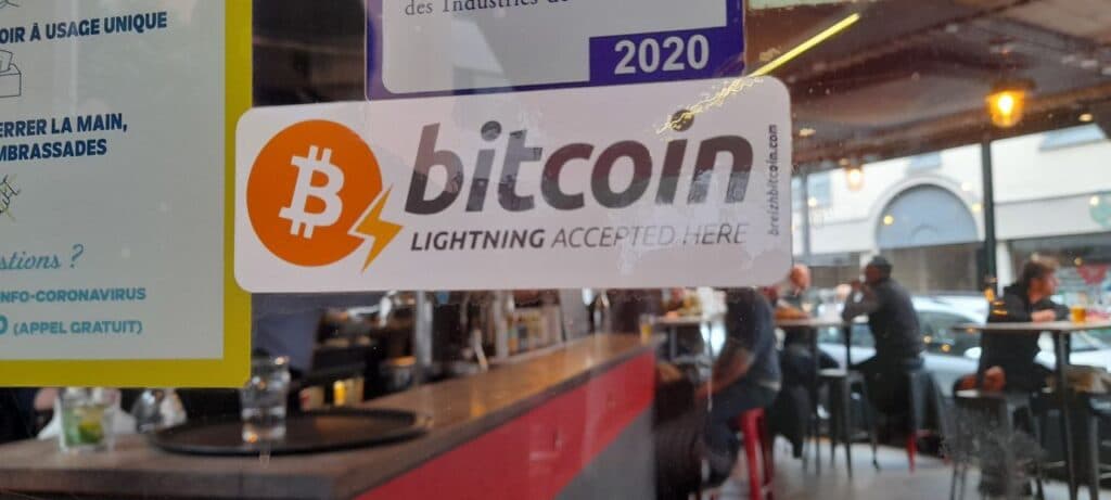 PAIEMENT BITCOIN HANGAR RENNES