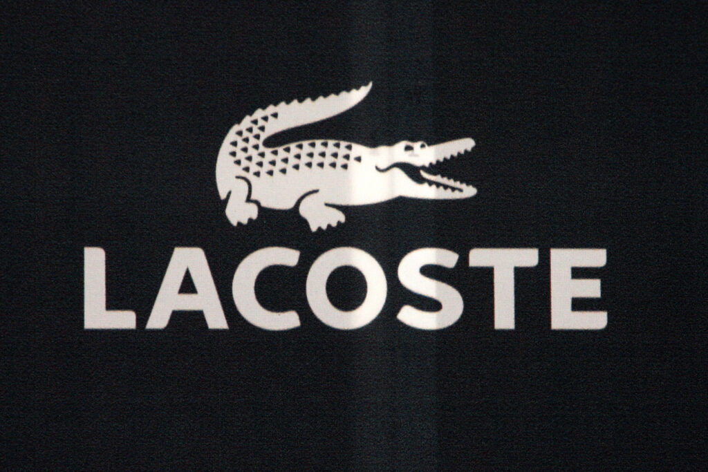 LACOSTE SE DÉPLOIE DANS LE WEB 3 AVEC LE LANCEMENT DE SON UNIVERS EXPÉRIENTIEL ET COLLABORATIF UNDW3