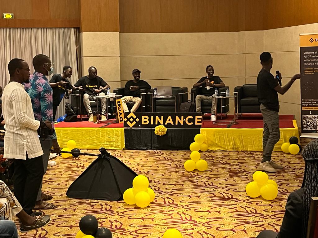 Binance, meetup, crypto