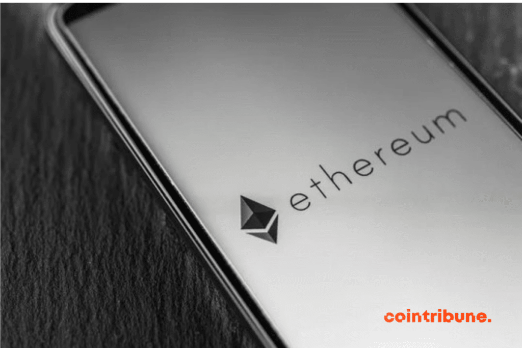 Le logo Ethereum affiché sur un écran de téléphone.