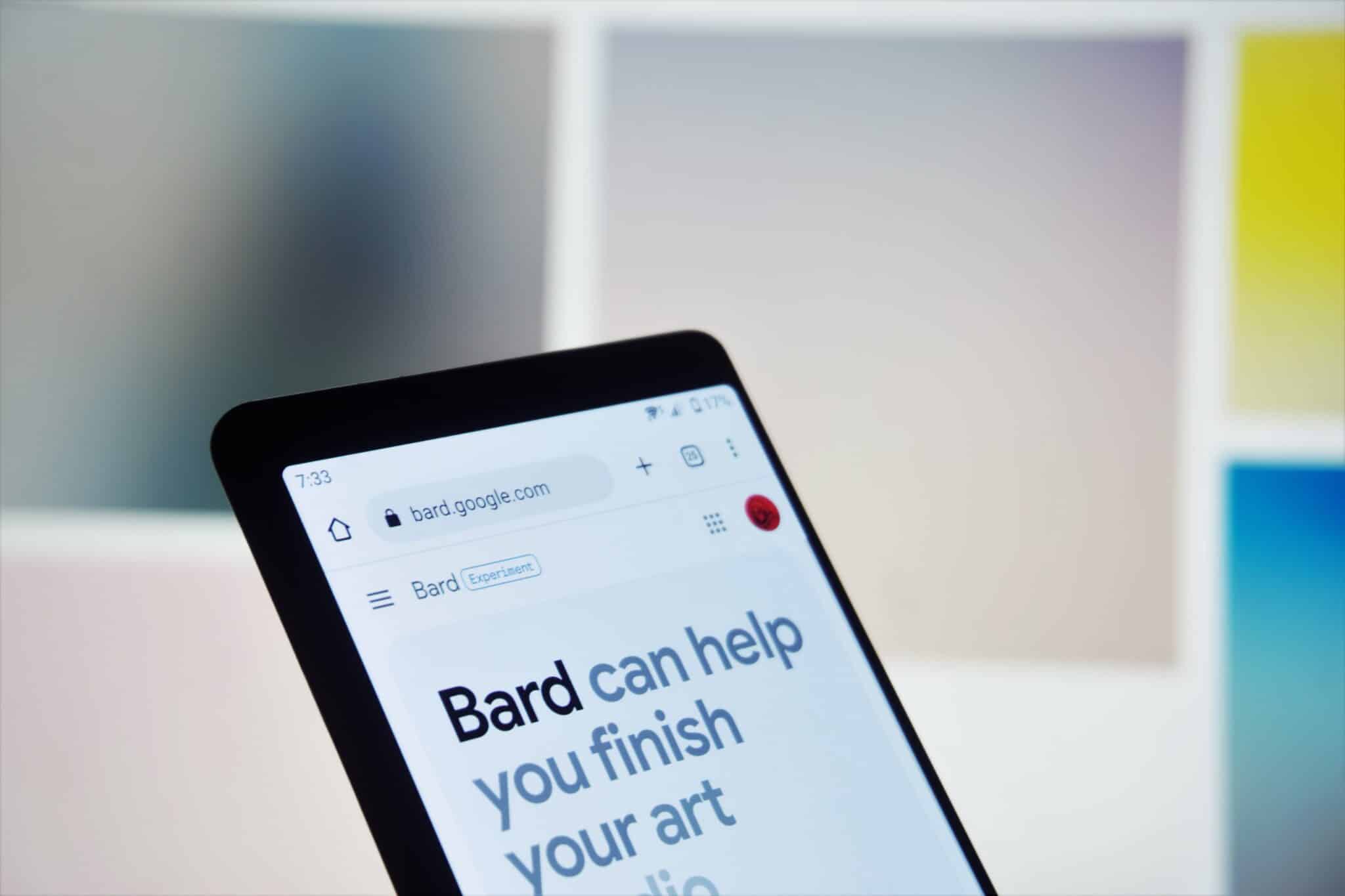 Une capture d'écran de la page accueil mobile de Bard IA