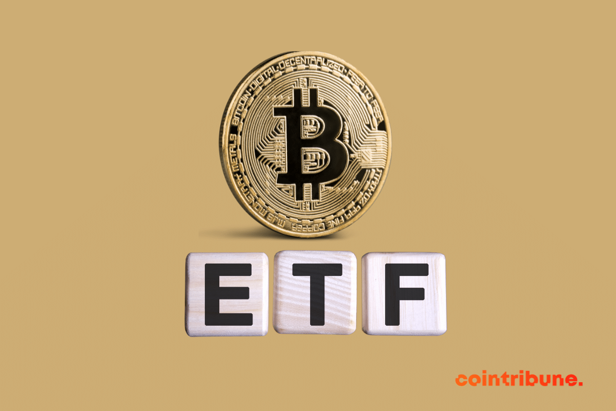 Une pièce physique de bitcoin suivie de l'inscription "ETF"