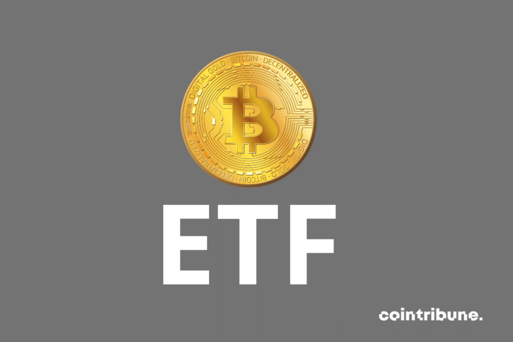 Une pièce de bitcoin et la mention ETF