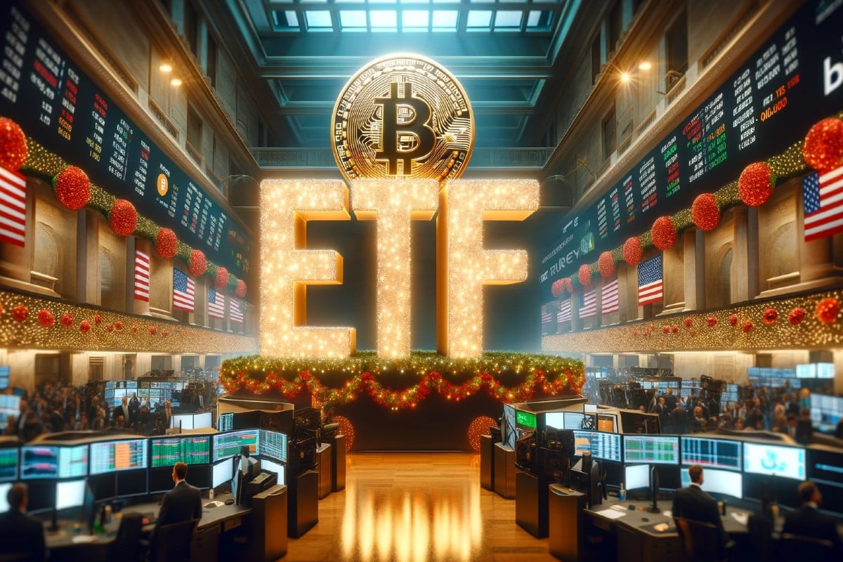 Bitcoin - lettre ETF avec le logo du Bitcoin sur une place boursière