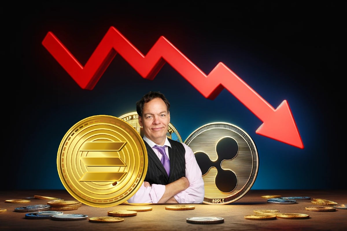 Crypto : des jetons de Solana et XRP avec la photo de Max Keiser avec une flèche rouge vers le bas