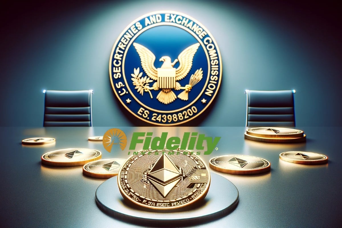 Ethereum : des pièces ETH sur la table avec le logo de la SEC sur le mur et un logo de Fidelity Investments