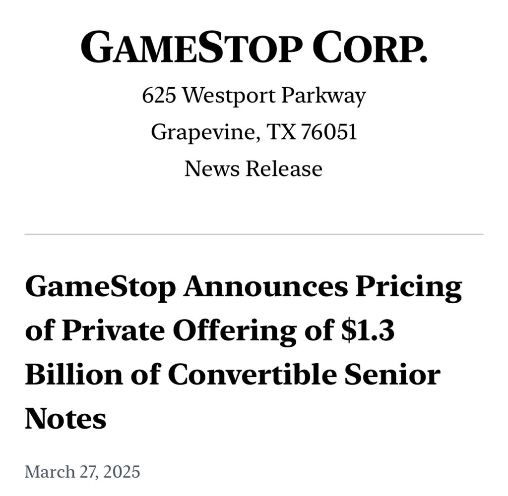 To finance this bitcoin purchase, GameStop relied on a 1.3 billion dollar raise via convertible bonds, confirming its desire to build a long-term strategy around this new allocation.