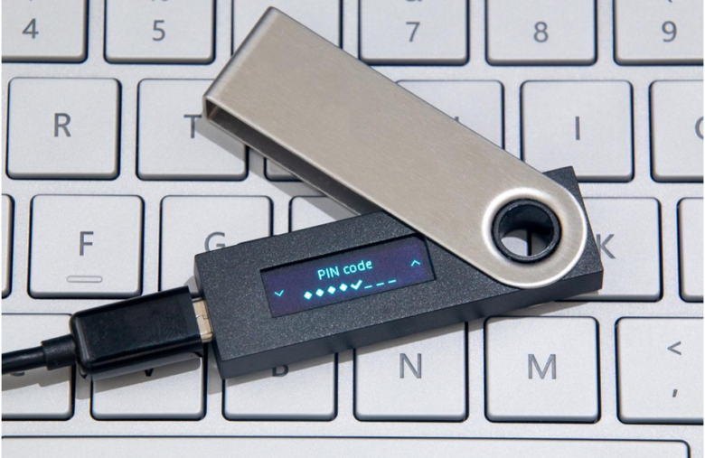 L'hardware wallet Ledger Nano S fait partie des cold wallets 