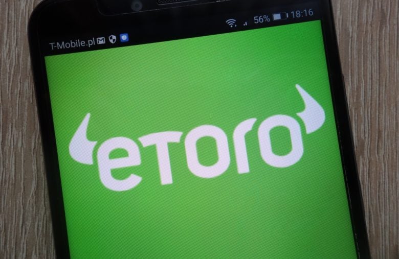 eToro est un site web mais également une application