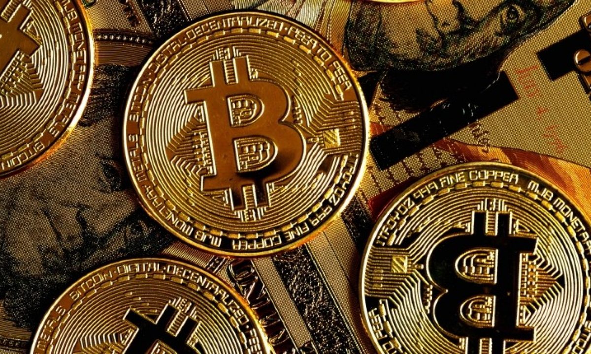 „Crypto 2.0“ - skaitmeniniai pinigai, už kuriuos pagaliau bus galima įsigyti prekių?