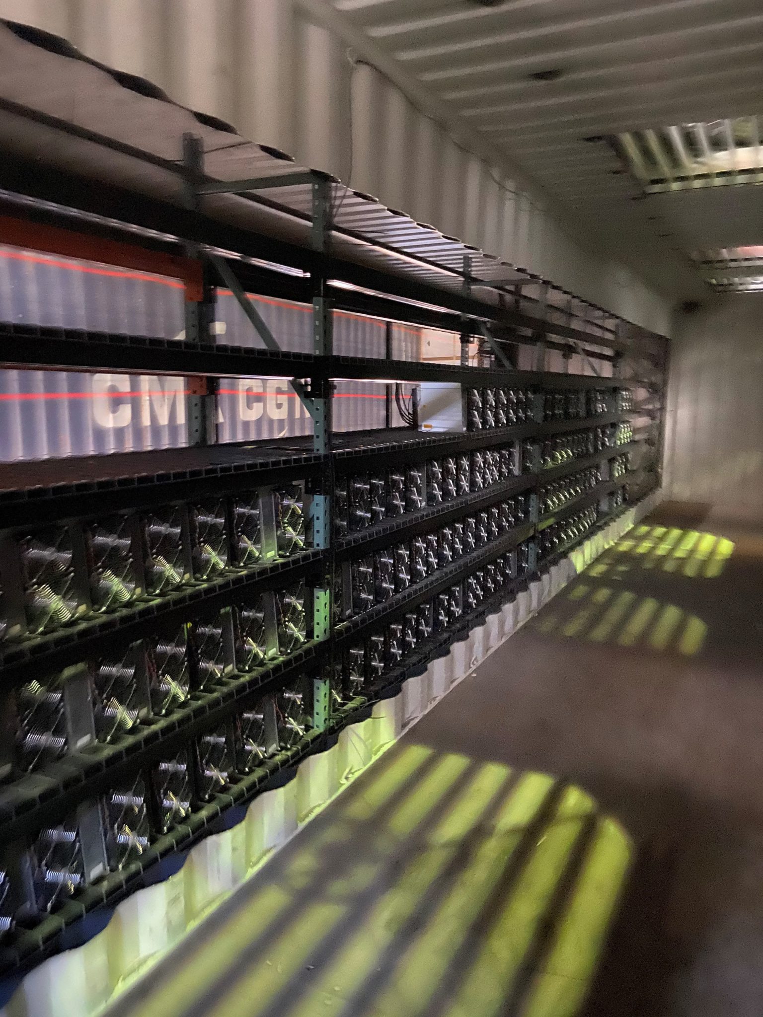 Riot Blockchain, Ferme de mininage Texas, Asic,Whinstone