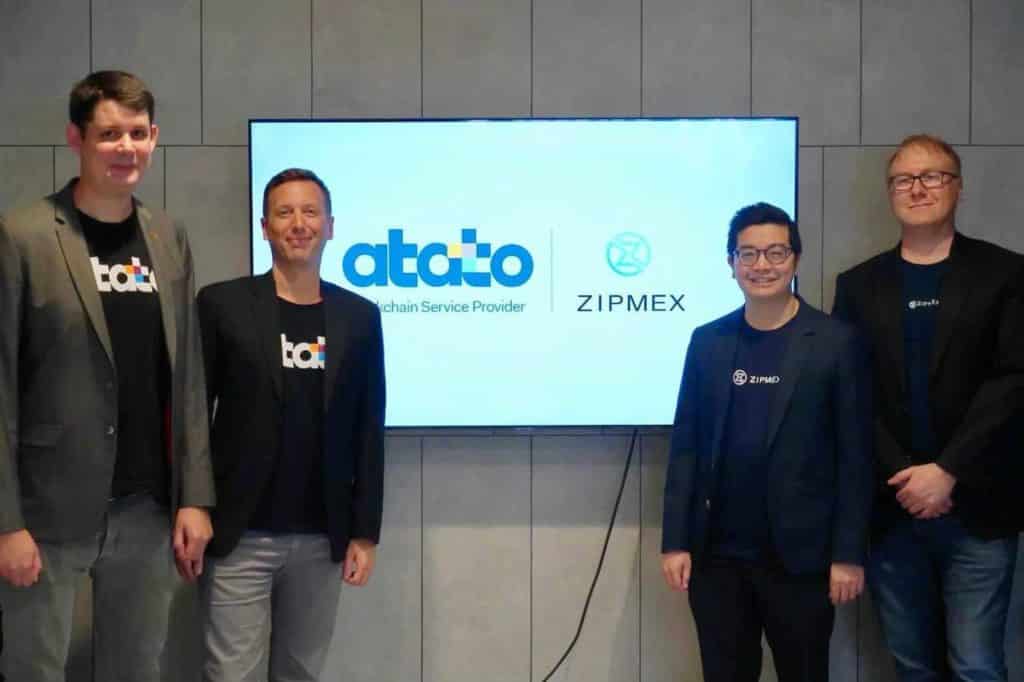 L'équipe de Atato (Guillaume le Saint, CEO et Maxime Paul, CMO) avec les investisseurs de l'échange Zipmex