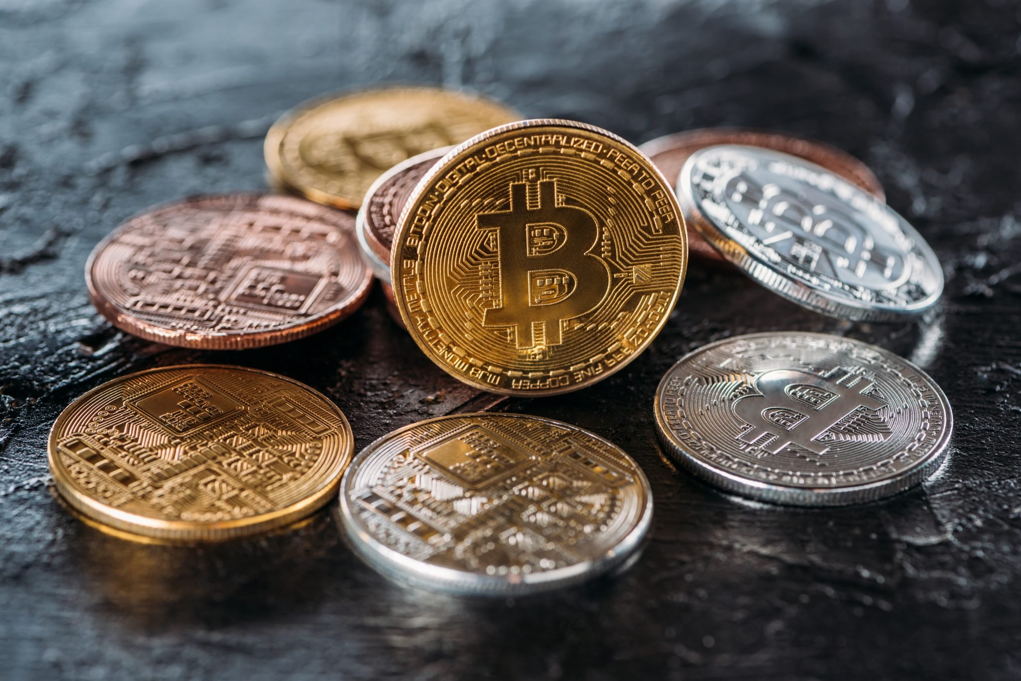 Operatorul NYSE a lansat contracte futures pe bitcoin - | solitaire-online.ro